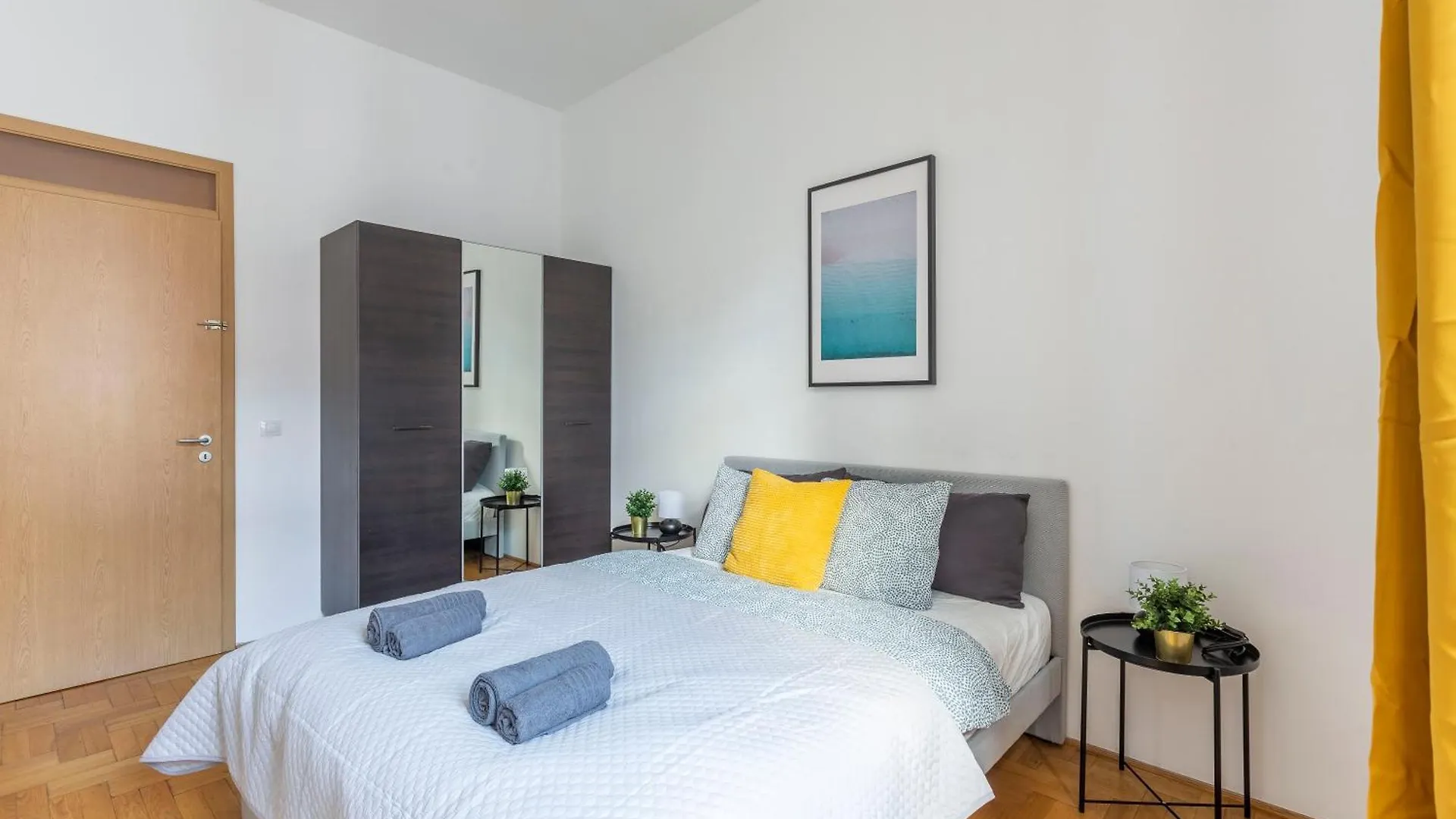 Downtown Cozy Home In The Gozsdu Garden Budapest Apartment