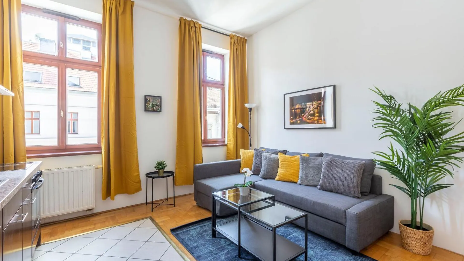 Downtown Cozy Home In The Gozsdu Garden Budapest Apartamento